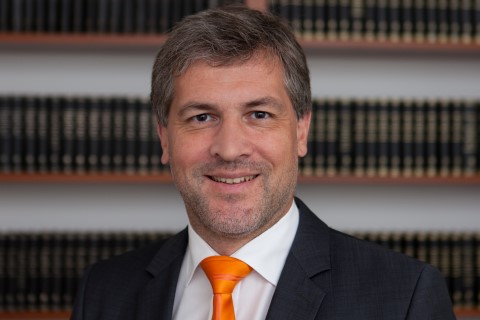 Michael R. W. Bazlen - Rechtsanwalt